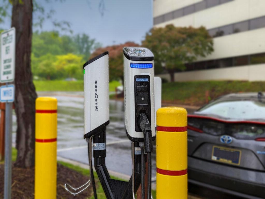 electric vehicle charging station 